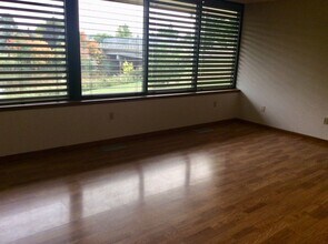 435 S Main Ave in Dickinson, ND - Building Photo - Building Photo