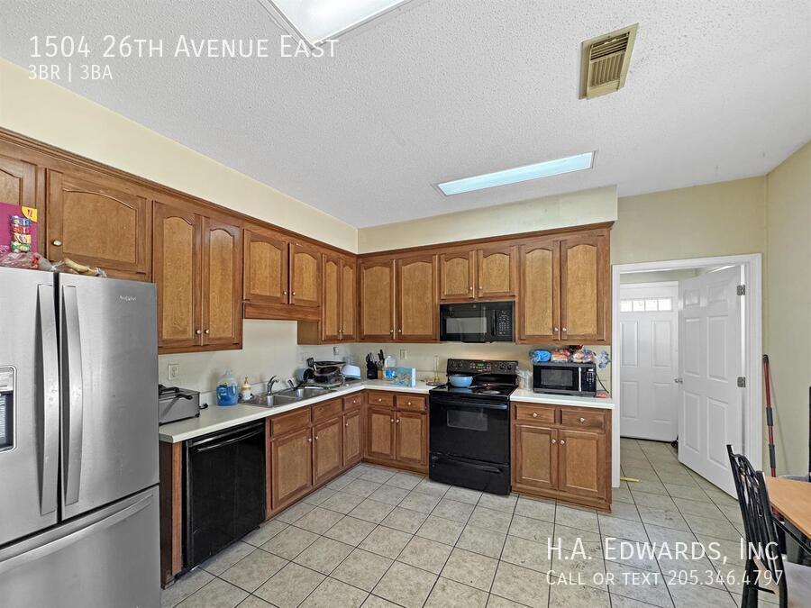 1504 26th Ave E in Tuscaloosa, AL - Building Photo