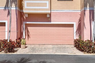 104 Harbors Way in Boynton Beach, FL - Building Photo - Building Photo