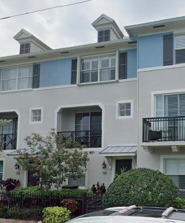 property at 326 NW 1st St