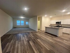 6420 Bishop Dr in Heath, TX - Building Photo - Building Photo