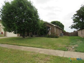 1904 Mike Dr in Copperas Cove, TX - Building Photo - Building Photo