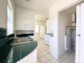 2772 Jefferson St in Carlsbad, CA - Building Photo - Building Photo
