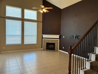 6118 Miramont Dr in Rosenberg, TX - Foto de edificio - Building Photo