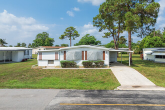 Sea Meadow 55+ Mobile Home Community in Boynton Beach, FL - Building Photo - Building Photo