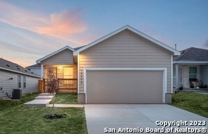 10258 Asta Trl in San Antonio, TX - Building Photo