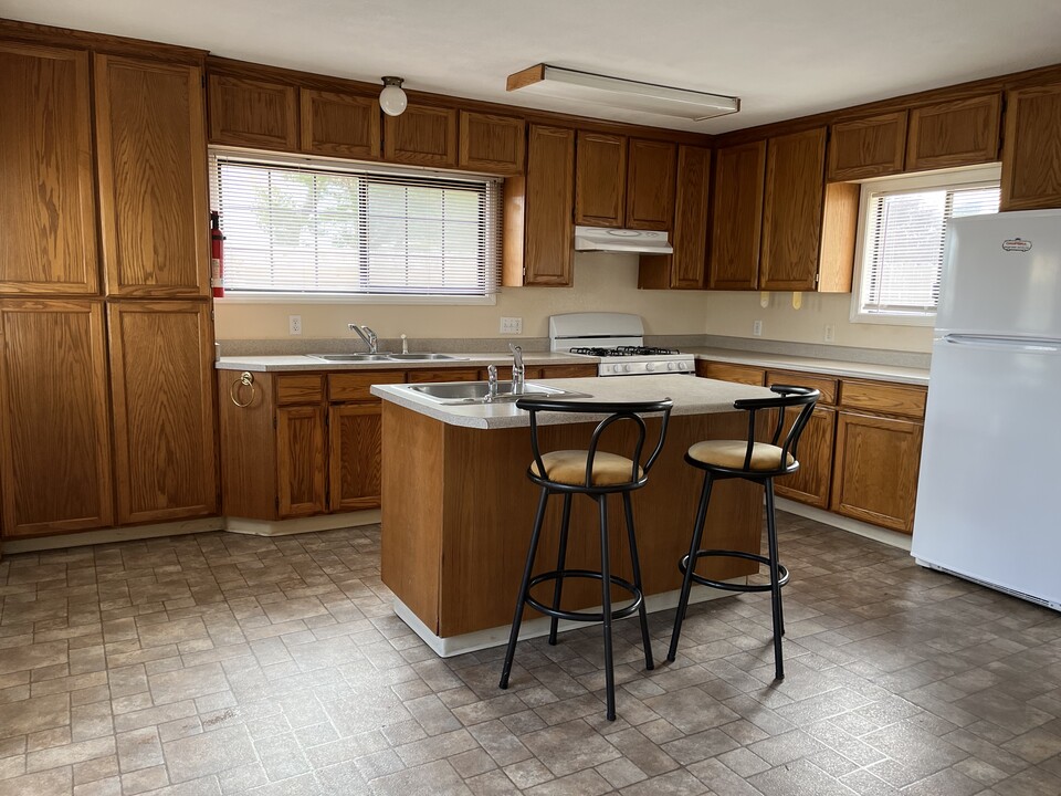 1680 Victor Blvd in Arcata, CA - Building Photo