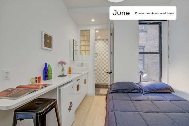 Room in Shared 3.0 bed/3 bath home in Brooklyn, NY - Building Photo - Building Photo