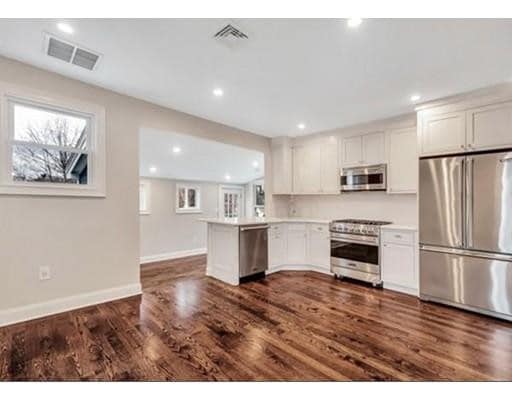 property at 31 Oak St