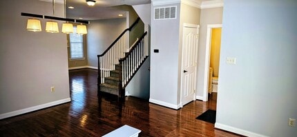 911 Caralea Dr in Norristown, PA - Building Photo - Building Photo