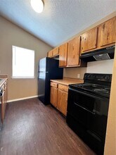 9706 Eastwend Dr in Austin, TX - Building Photo - Building Photo