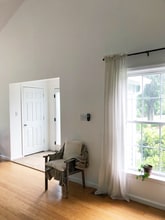 12822 Booth Rd in Lovettsville, VA - Foto de edificio - Building Photo