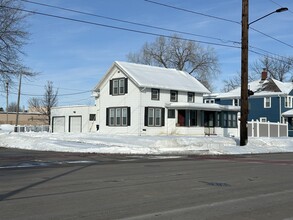 600 3rd St in Menasha, WI - Foto de edificio - Building Photo