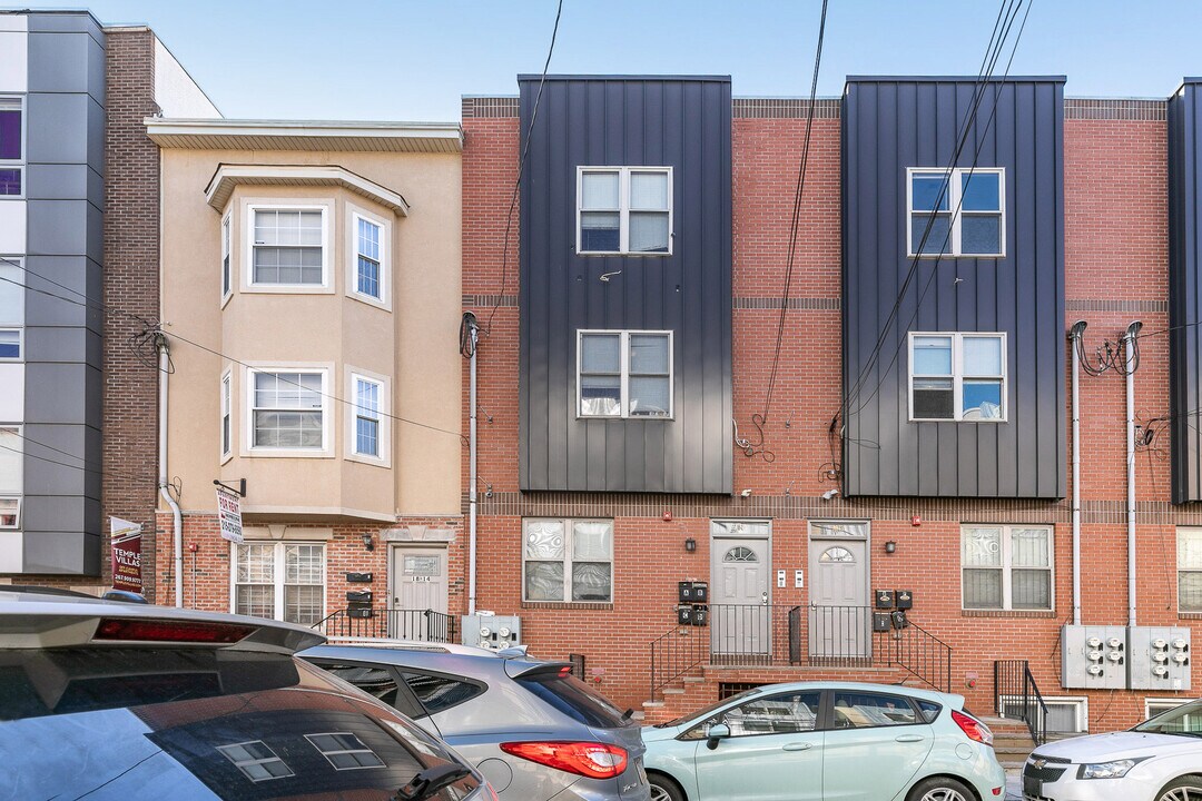 1816 N 17th St, Unit A in Philadelphia, PA - Building Photo