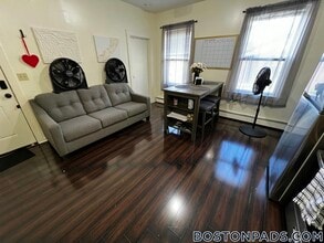 1576 Tremont St in Boston, MA - Building Photo - Building Photo