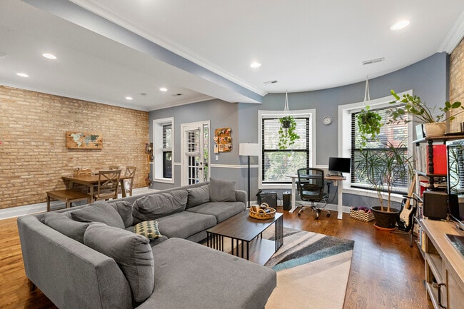 5219 N Winthrop Ave, Unit 2N in Chicago, IL - Building Photo - Building Photo