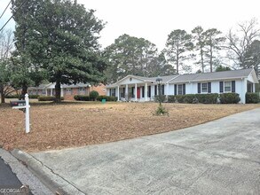 930 Hill Pl in Macon, GA - Building Photo - Building Photo