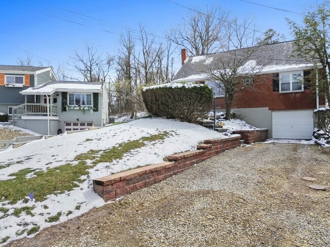 707 Citadel Dr in Monroeville, PA - Building Photo - Building Photo