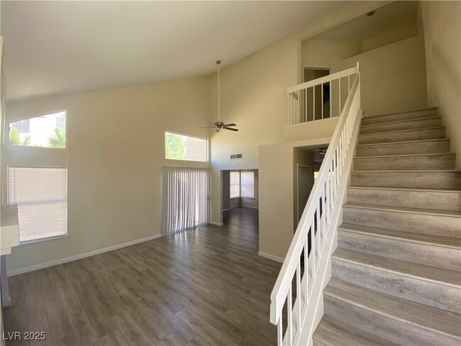 2409 Sage Pointe Cir in Las Vegas, NV - Building Photo - Building Photo