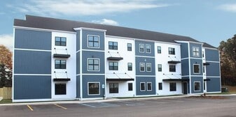 Murray’s Flats in Mattawan, MI - Building Photo