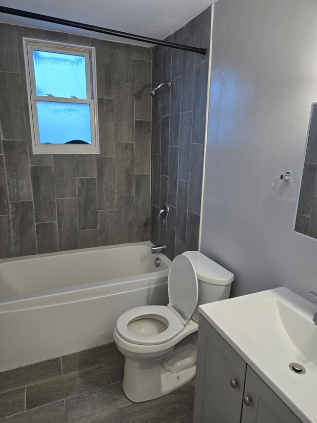 1219 Ruddell Rd, Unit 1219 in Vinton, VA - Building Photo - Building Photo