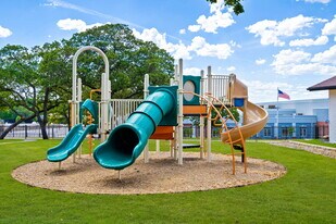 Dunmore in Fort Worth, TX - Building Photo