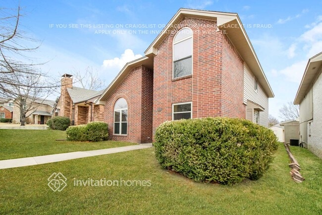 1530 Knollview Ln in Carrollton, TX - Building Photo - Building Photo