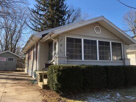317 Glenn Ave in Normal, IL - Building Photo