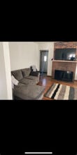 1210 W 20th St in Cedar Falls, IA - Building Photo - Building Photo