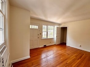 509 Valley Rd in Charlottesville, VA - Building Photo - Building Photo