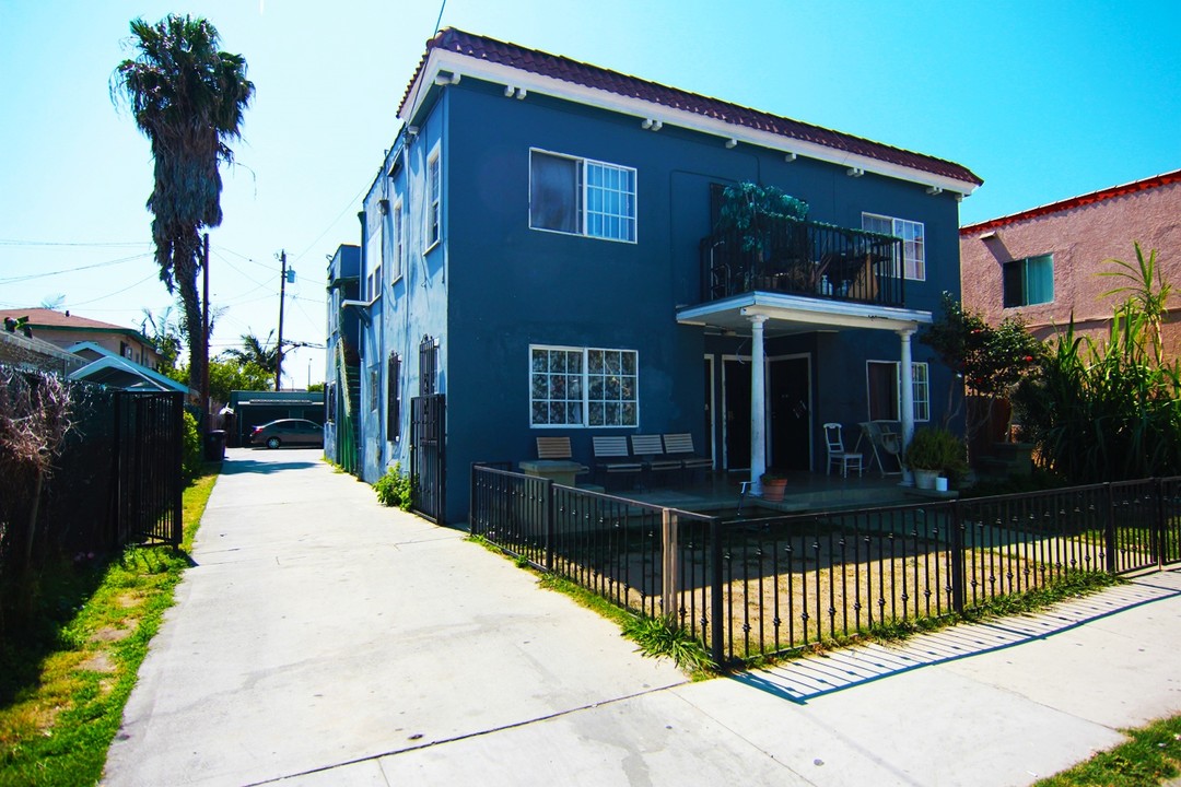 1021 Hoffman Ave in Long Beach, CA - Building Photo