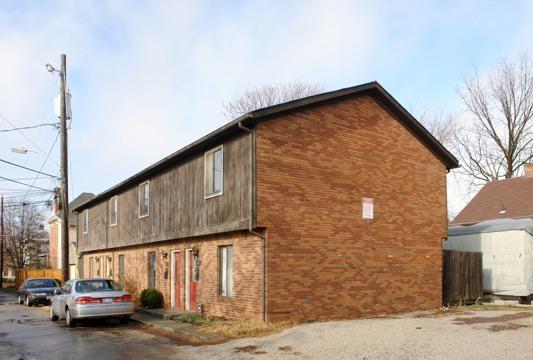 683-689 Beech St in Columbus, OH - Building Photo