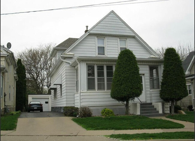 property at 1711 Clarke Dr