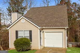 1121 Thackery Pl in Douglasville, GA - Building Photo