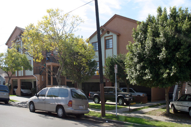 1349 Ohio Ave in Long Beach, CA - Foto de edificio - Building Photo