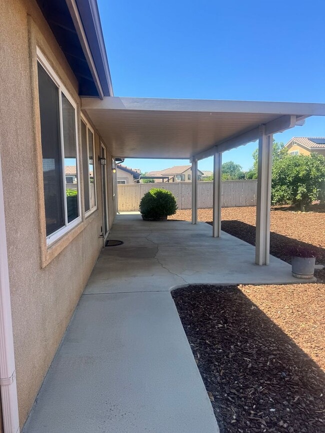 1281 Sunburst Dr in Beaumont, CA - Building Photo - Building Photo