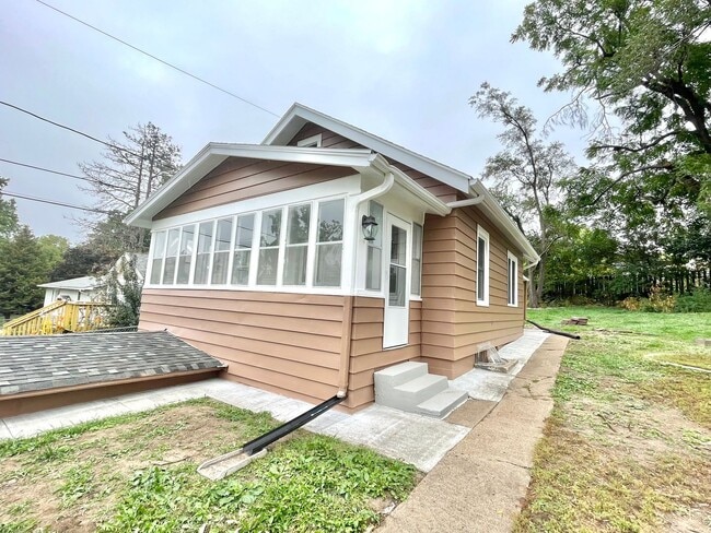 5315 S 57th St in Omaha, NE - Building Photo - Building Photo