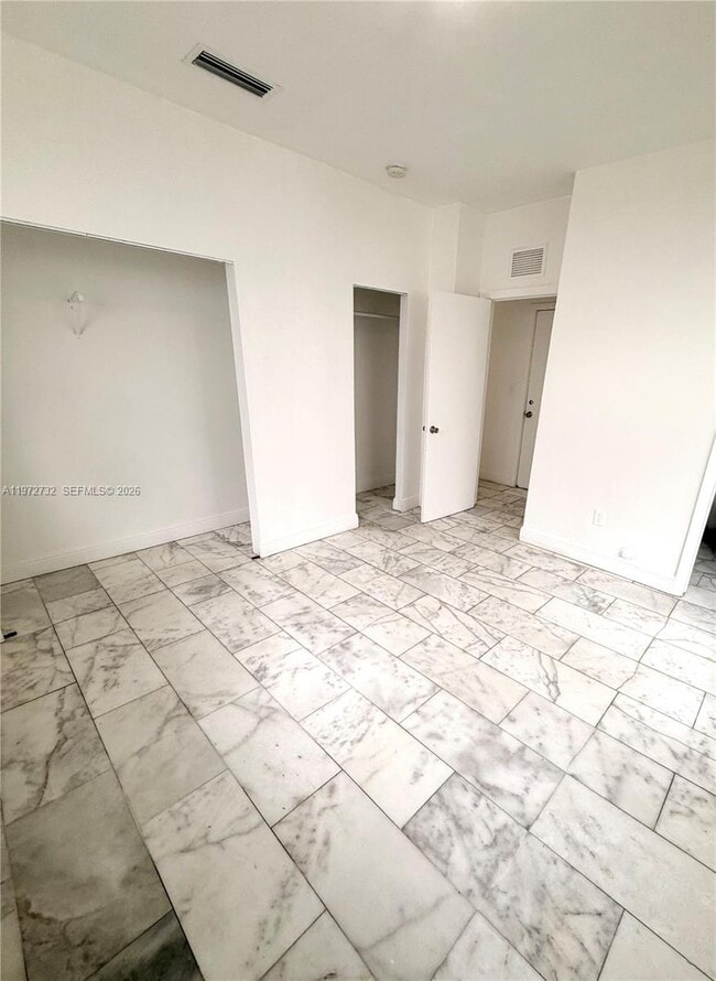 922 Jefferson Ave in Miami Beach, FL - Building Photo - Building Photo