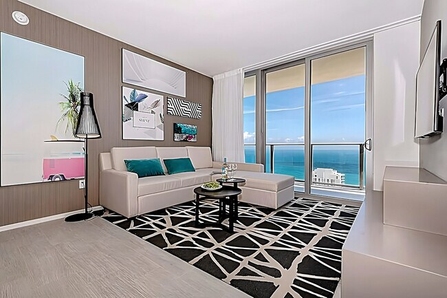 4010 S Ocean Dr in Hollywood, FL - Foto de edificio - Building Photo
