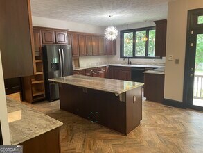 612 Graystone Ct in Peachtree City, GA - Building Photo - Building Photo