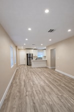 14436 Carlsbad St in Los Angeles, CA - Building Photo - Building Photo