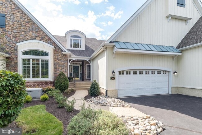 5812 Hickory Hollow Ln in Doylestown, PA - Building Photo - Building Photo