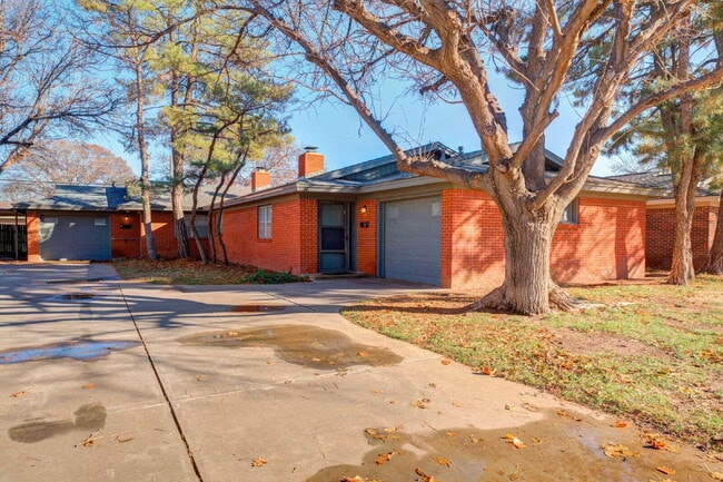 property at 6707 Hartford Ave