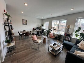 278 E Cottage St, Unit 210 in Boston, MA - Building Photo