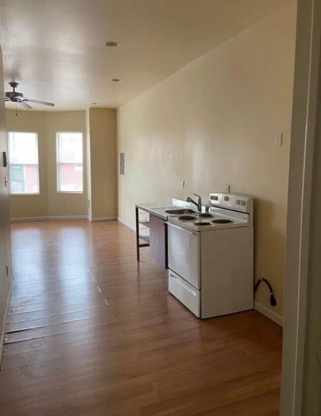 3111 Frankford Ave in Philadelphia, PA - Building Photo - Building Photo
