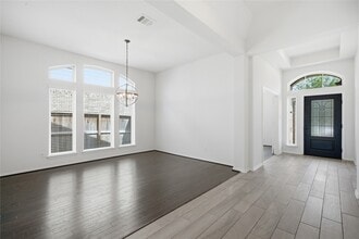 20427 Noble Arabian Dr in Tomball, TX - Building Photo - Building Photo