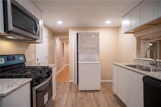 453 S Mashburn Ave in Fayetteville, AR - Building Photo - Building Photo