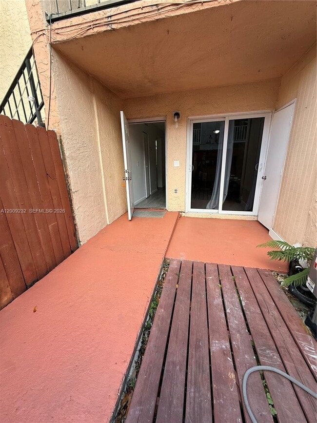 15687 SW 85th Terrace in Miami, FL - Building Photo - Building Photo