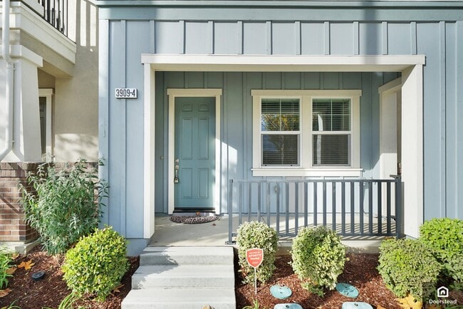 3909 Portola Cmn in Livermore, CA - Foto de edificio - Building Photo