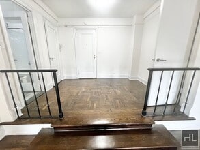 EAST 38 STREET, Unit 11D in New York, NY - Foto de edificio - Building Photo